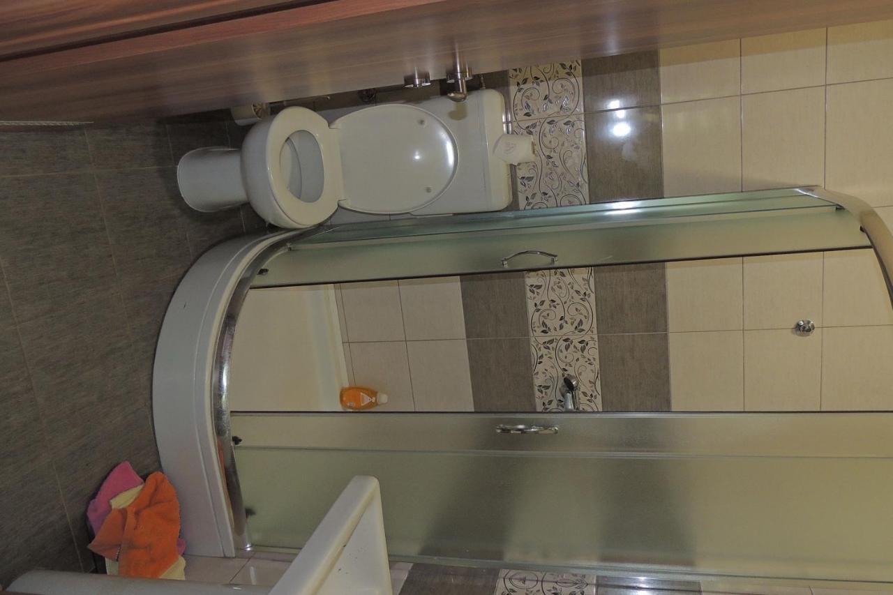 Hostel Villa Popovic Travnik Buitenkant foto